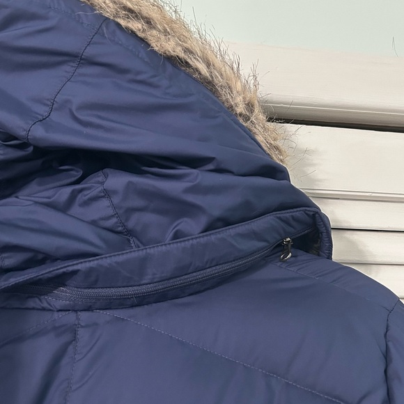 Marmot Navy Down Coat - Picture 6 of 7